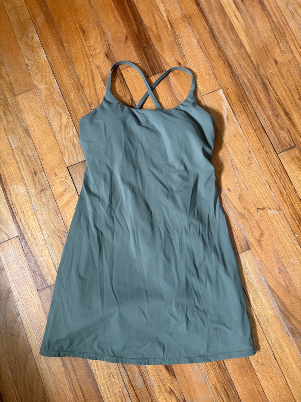 HALARA Olive Green Active Top with Brand Tag